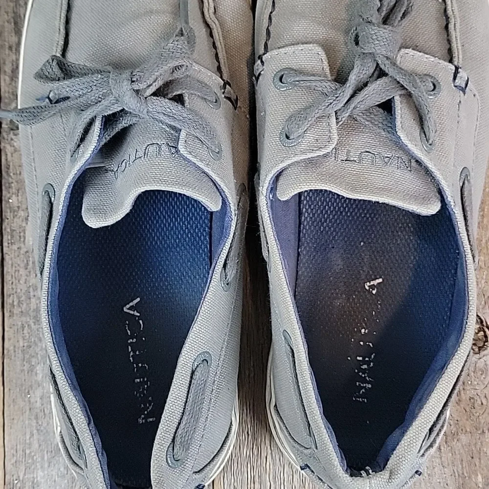 Nautica Galley Men's boat Shoes - Grey sneakers Size 8.5